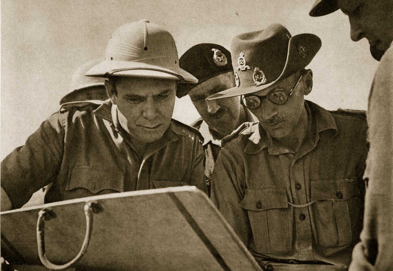 Amerykanin Wendell Willkie, który występował jako kandydat Republikanów przeciwko Franklinowi D. Rooseveltowi w wyborach prezydenckich w 1940 roku, wyjaśnia obronę w El Alamein przez generała Montgomery, 1942 autorstwa Unbekannt Unbekannt