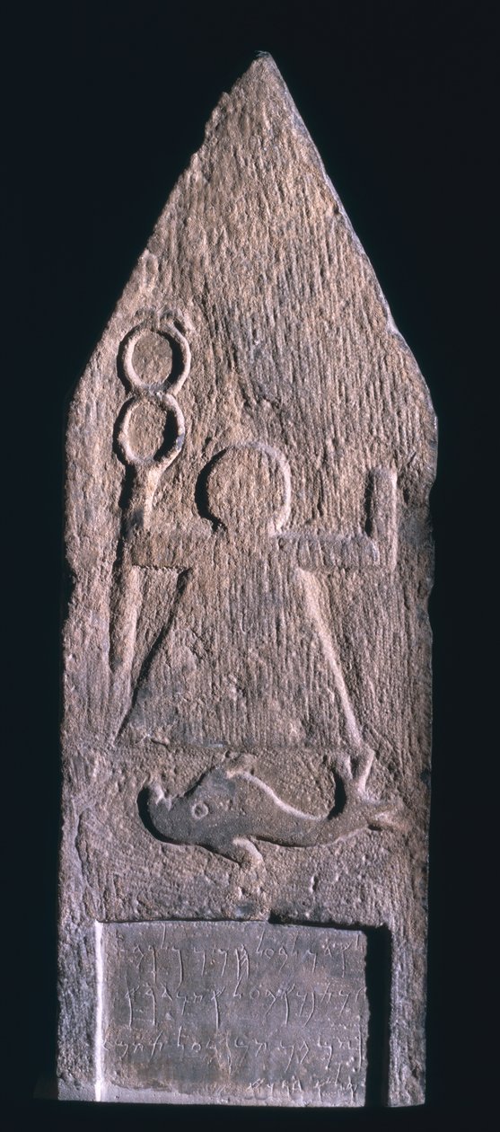 00357 Stela wotywna przedstawiająca Tanit, boginię Kartaginy, trzymającą kaduceusza z delfinem i napisem poniżej, Fenicjanin, z Tophet El-Horfa, Algieria, II-I w. p.n.e. (wapień) autorstwa Unbekannt