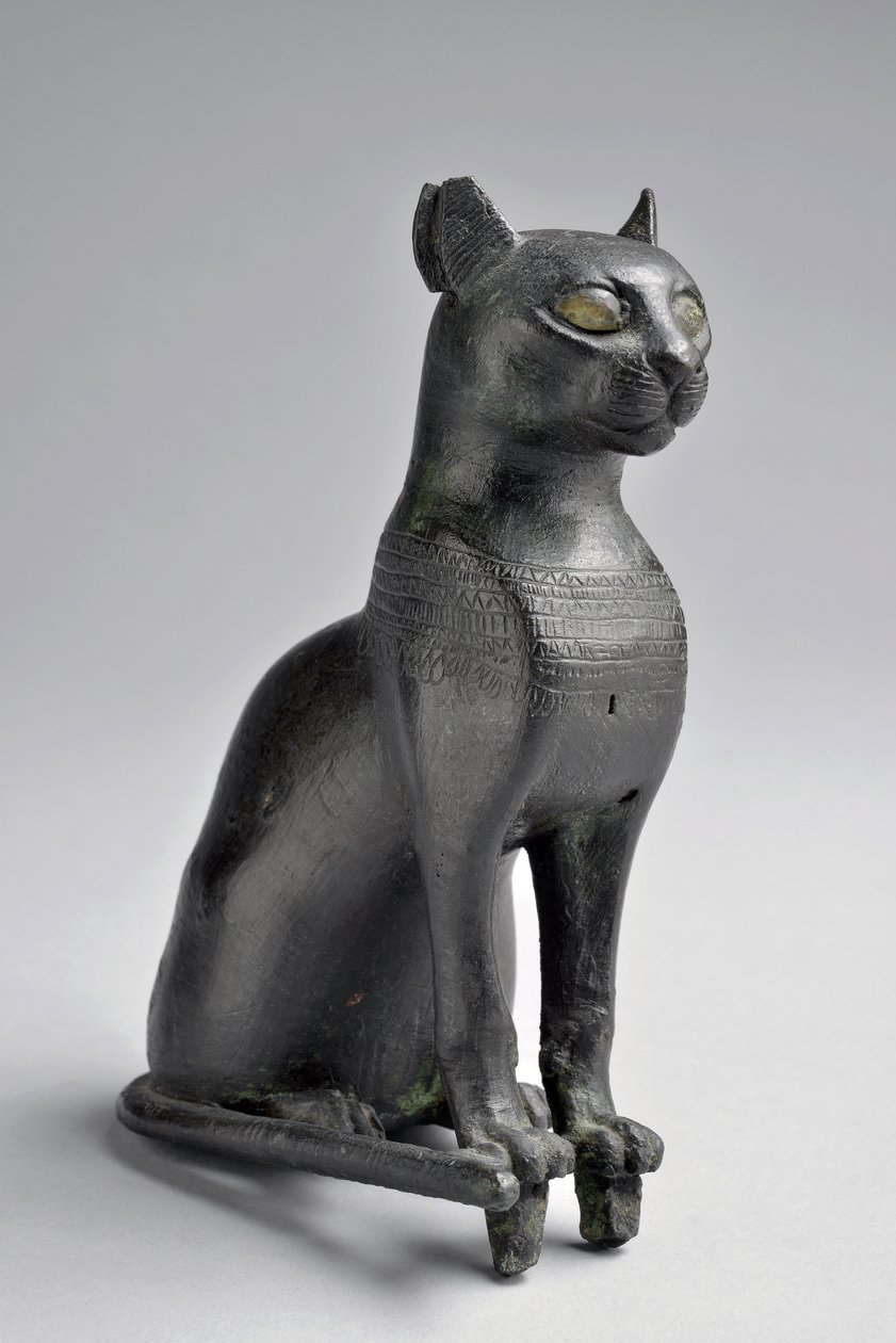 Bastet. Statuetka z brązu (metal). Niska epoka (750-332 p.n.e.) Egipt - Wymiary w cm 13 - Numer inwentarzowy 735, Musee d