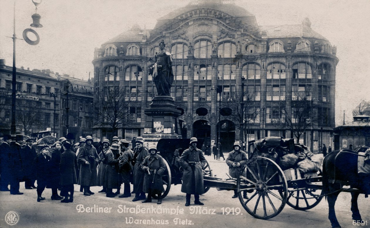 Bitwy uliczne w Berlinie, marzec 1919 r. autorstwa Unbekannter Künstler