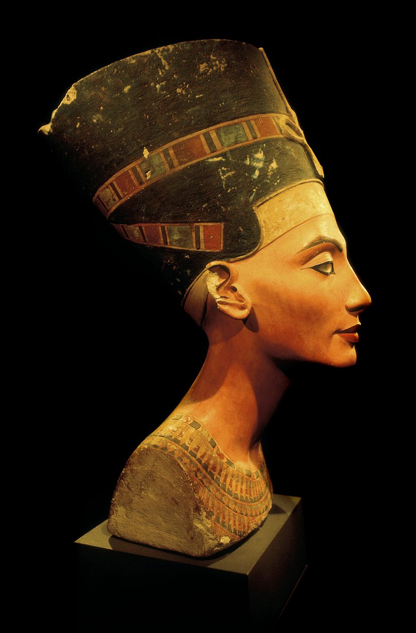 Popiersie egipskiej królowej Nefertiti autorstwa Unbekannt