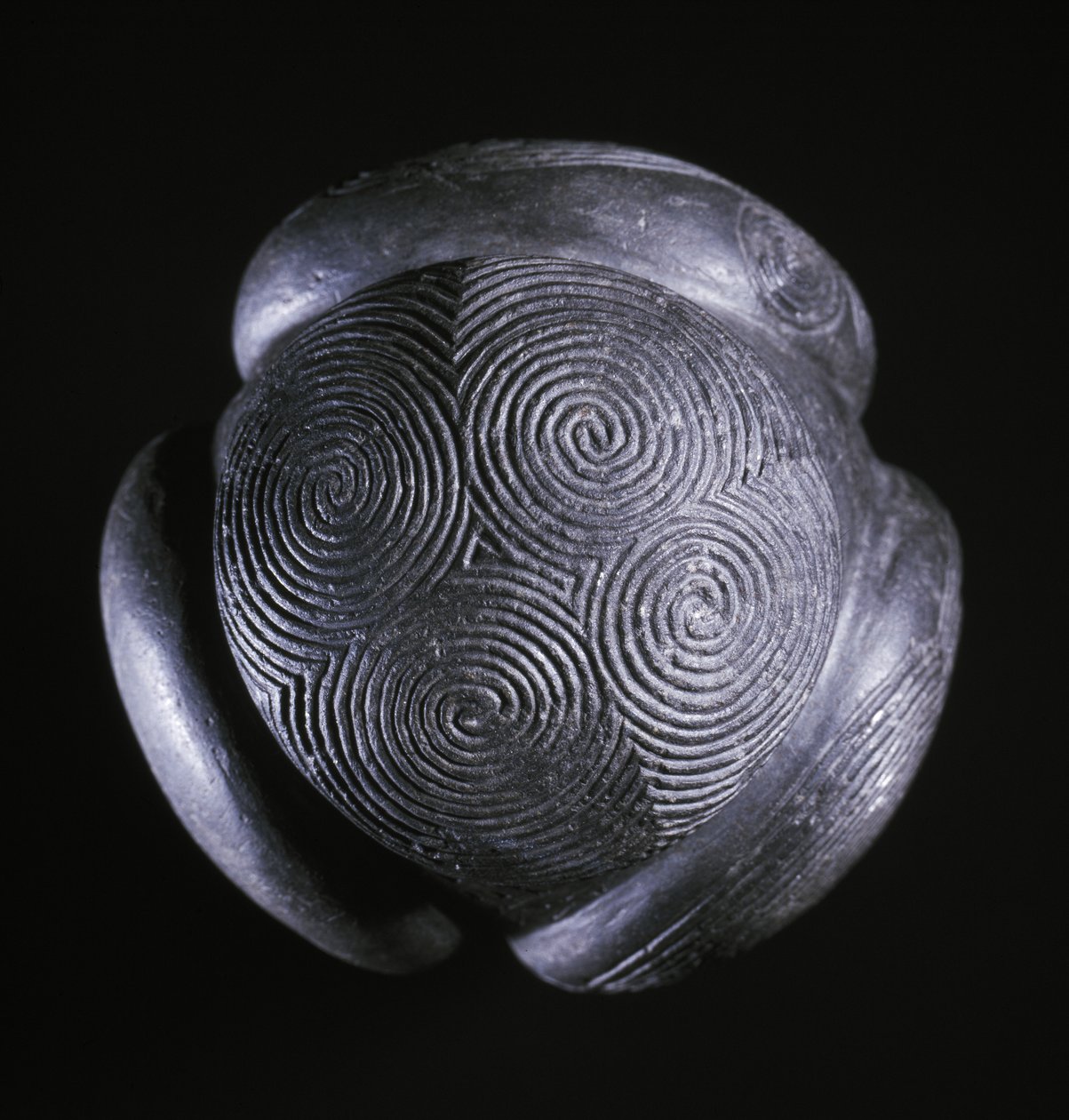 Rzeźbiona kula z Glass Hill, Towie, Aberdeenshire, neolit, ok. 3000 rpne autorstwa Unbekannt