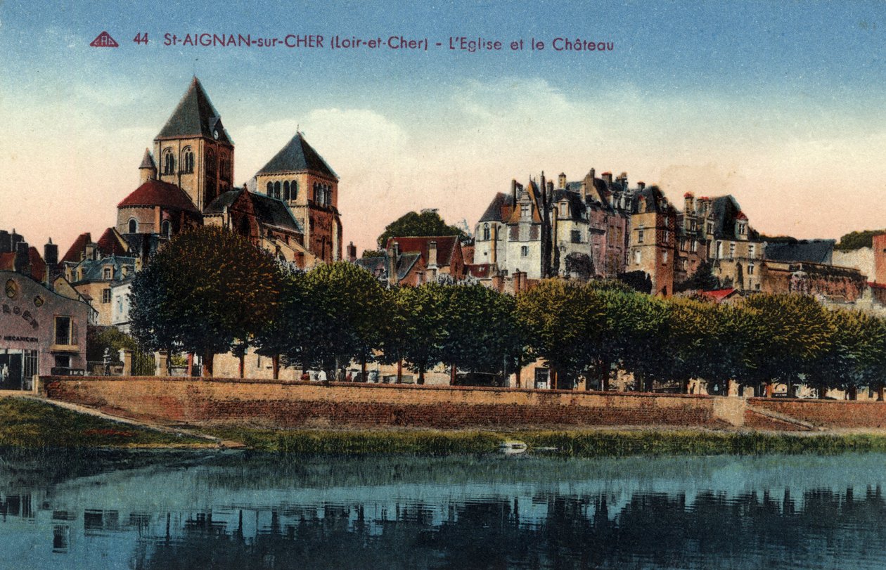 Centrum, Loir et Cher (41), Saint Aignan sur Cher (Saint-Aignan-sur-Cher): widok na miasto z kościołem i zamkiem - Pocztówka koniec XIX-XX w. autorstwa Unbekannt