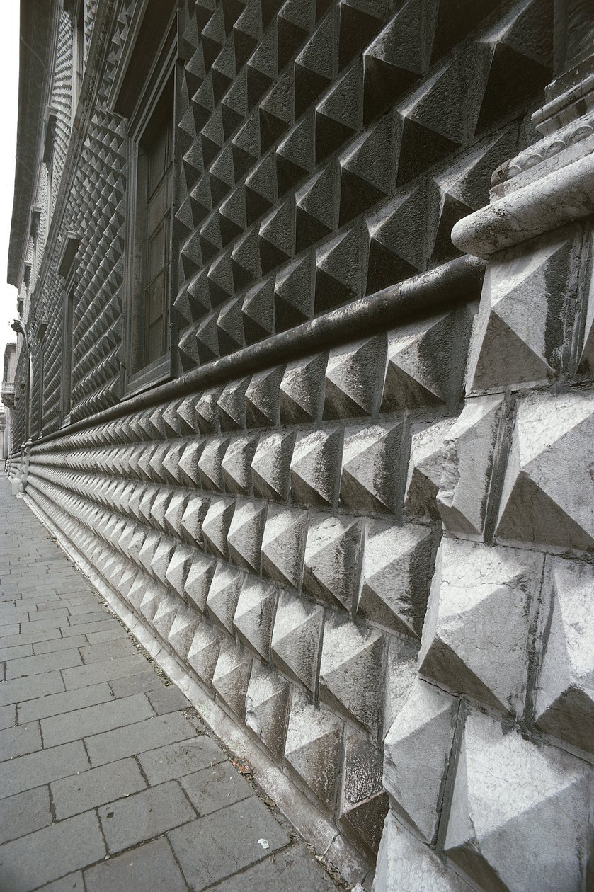 Fragment elewacji Palazzo dei Diamanti, Ferrara, Włochy (zdjęcie) autorstwa Benjamin Baud
