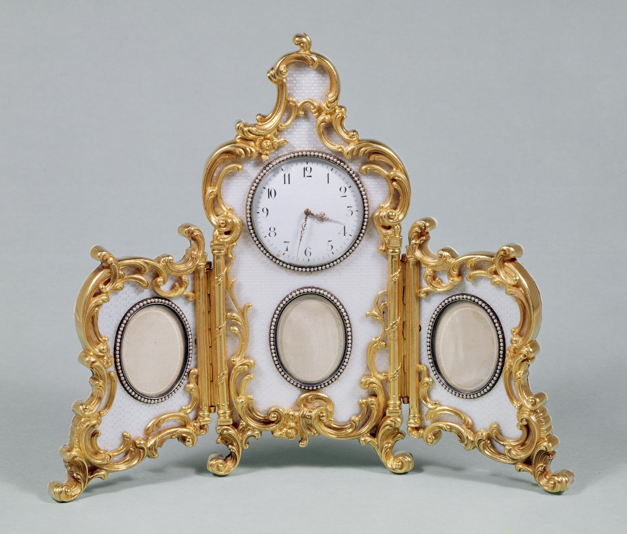 Zegar na biurko w stylu Ludwika XV Faberge autorstwa Unbekannt