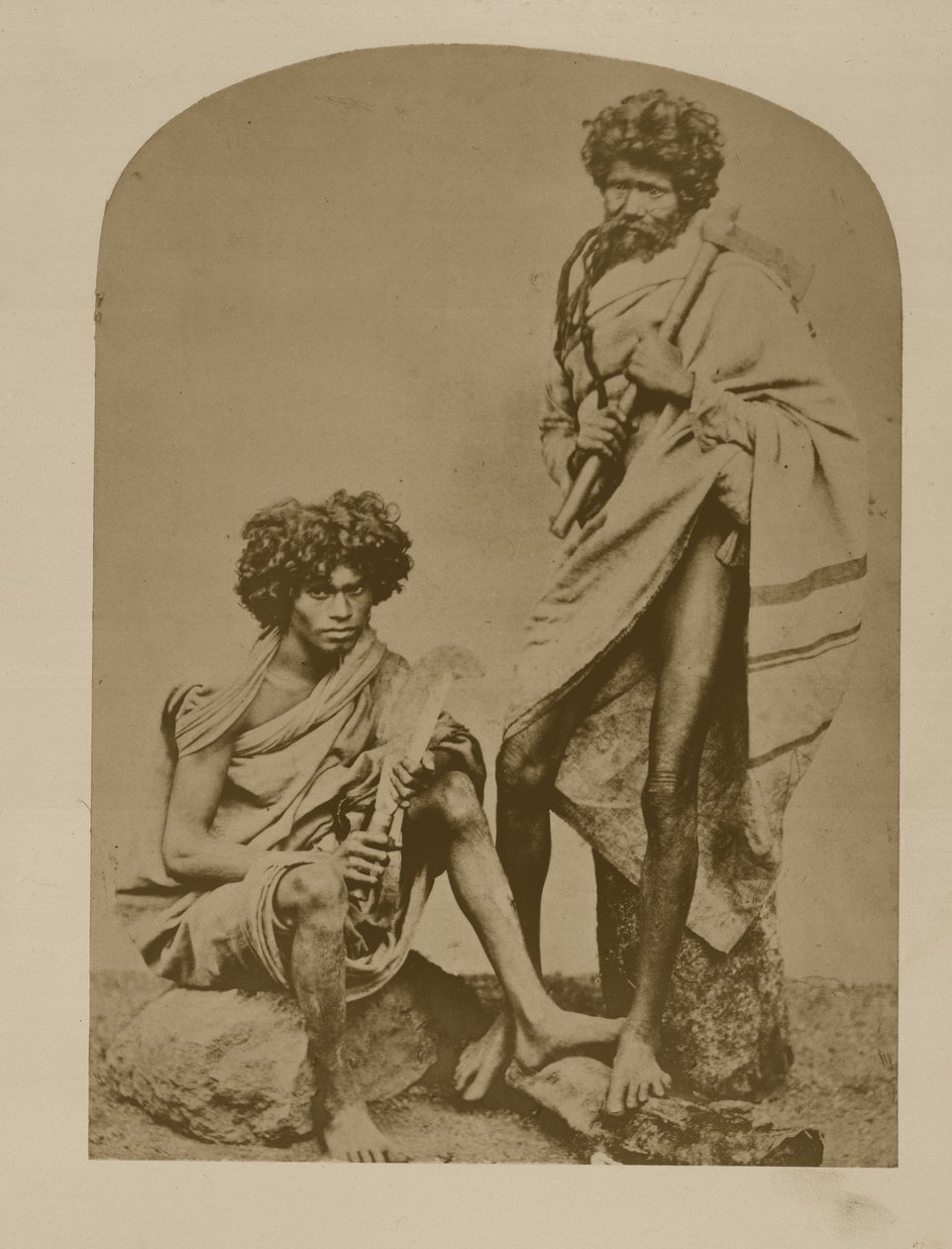Kurumbary z Neelgerries, nie. 431 z „Oblicza Indii”, wyd. 1872 (zdjęcie w sepii) autorstwa Unbekannt