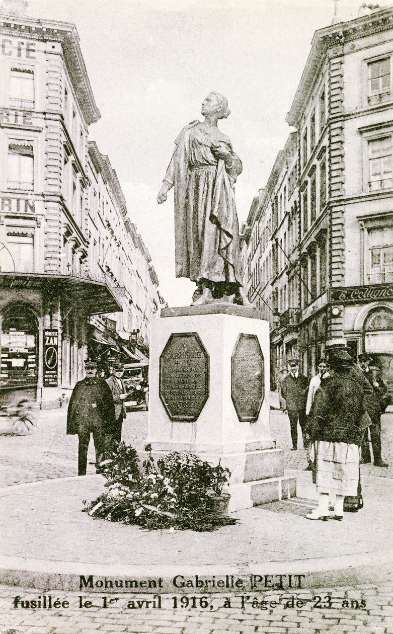 Pomnik w Brukseli upamiętniający Gabrielle Petit, ok.1925 (lito) autorstwa Unbekannt