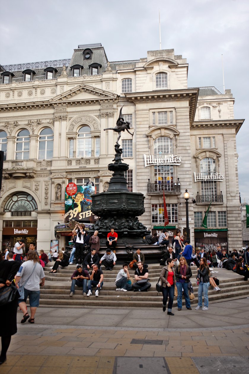 Piccadilly Circus, Londyn (zdjęcie) autorstwa Unbekannt