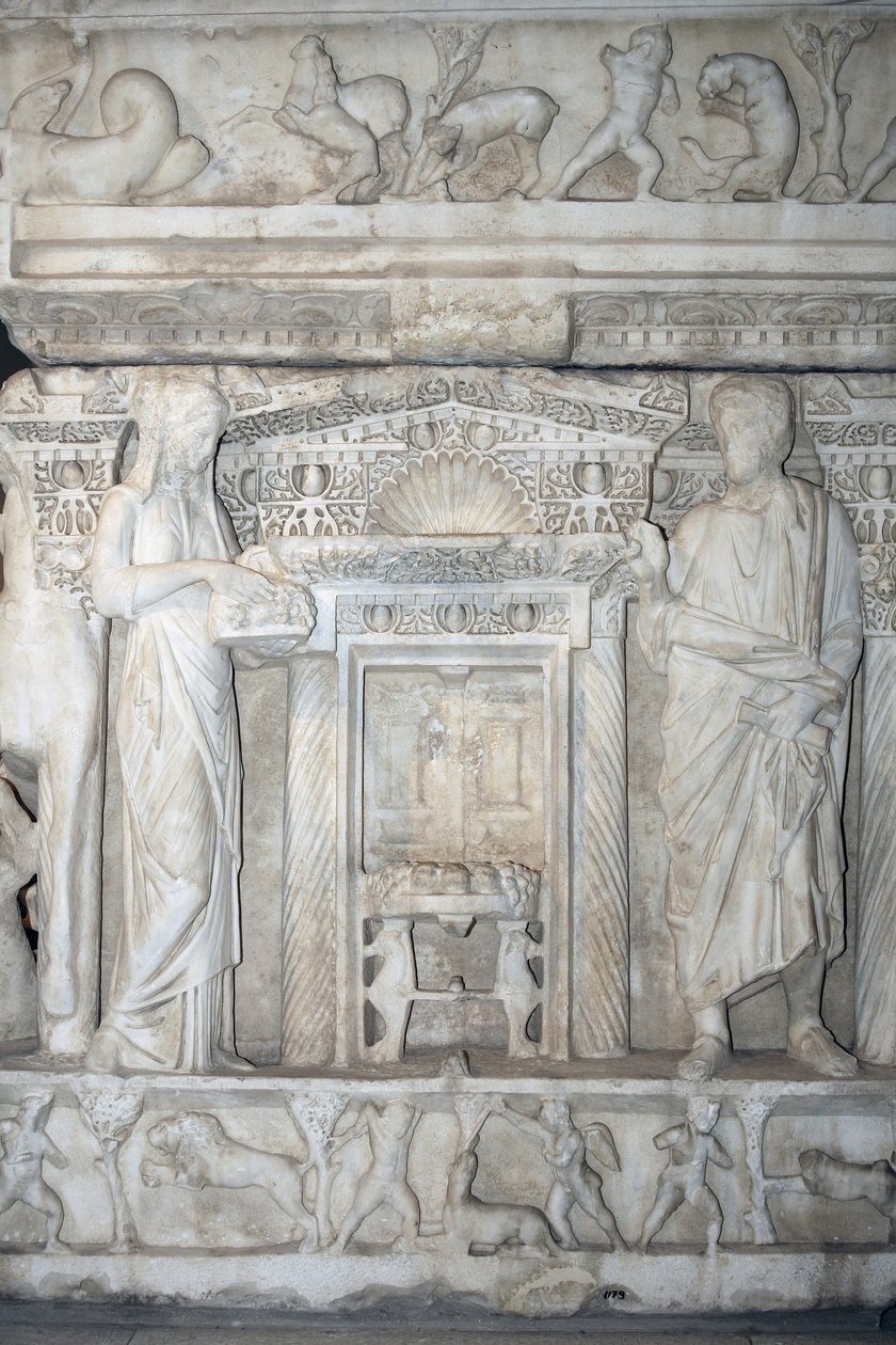 Relief na rzymskim sarkofagu typu Sidamara/Muzeum Stambuł/Turcja autorstwa William M. Timlin