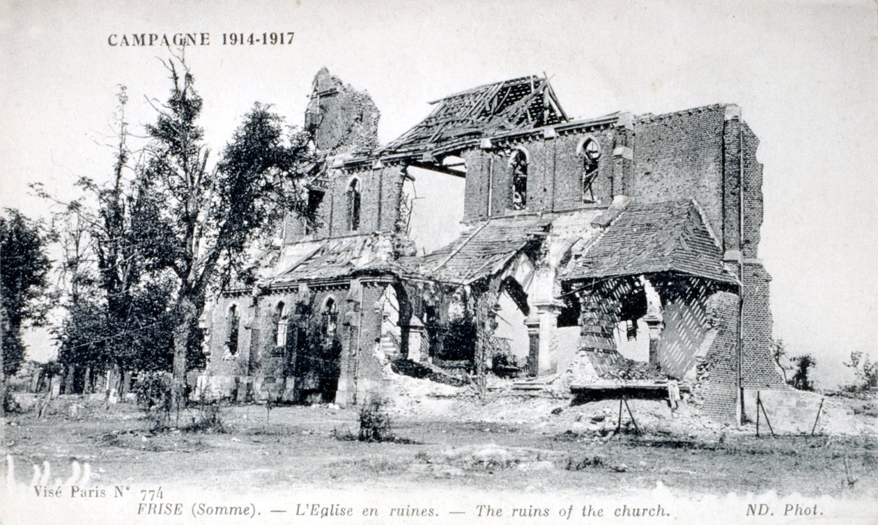 Ruiny kościoła w wiosce Frise, Somme, Francja 1914-1918 (pocztówka) autorstwa Unbekannter Künstler