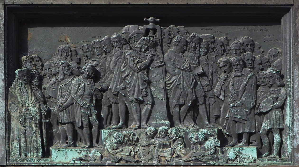Strasburg, płaskorzeźba rzeźby Gutenberga. Europa autorstwa William M. Timlin