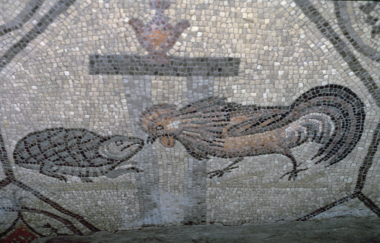 Kogut i żółw, fragment dekoracyjnego chodnika przedstawiający wizerunki chrześcijańskie i pogańskie symbole, ok. 313 r. n.e. (mozaika) autorstwa Unbekannt
