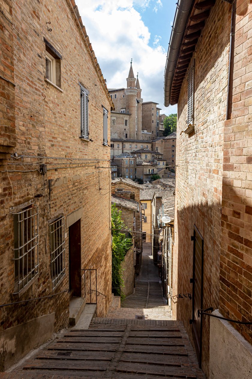 Urbino, centrum starego miasta (zdjęcie) autorstwa Alec Hunter