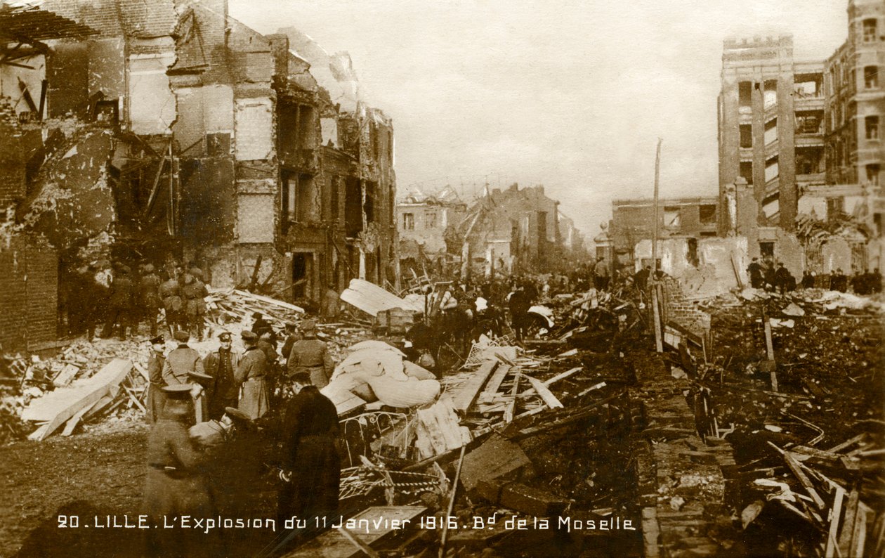 1 wojna światowa: Lille po eksplozji 11 stycznia 1916 r. (pocztówka) autorstwa Unbekannter Künstler