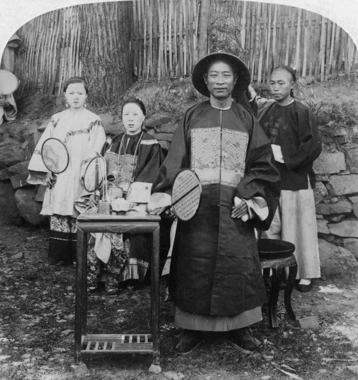 Genialny urzędnik wewnętrznych Chin, marynarski mandarynek, Kinkow Jingzhou, Chiny, 1900 autorstwa Underwood and Underwood