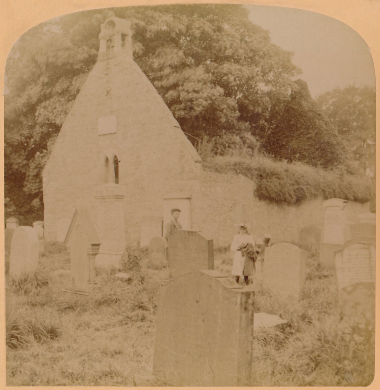 Auld Kirk, Ayr, Szkocja, 1897. autorstwa Underwood and Underwood