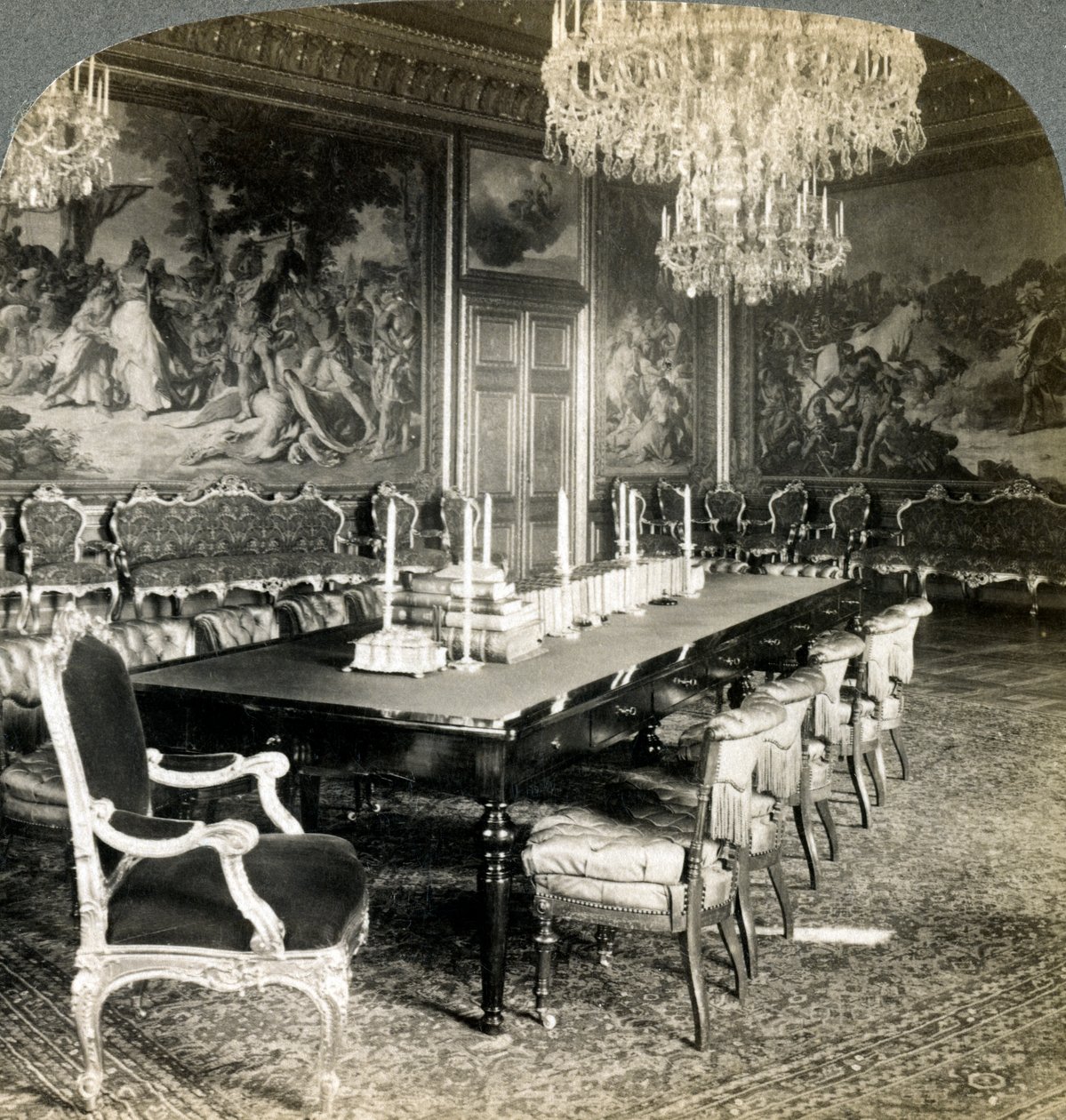 Sala Rady Króla Oscara II, Pałac Królewski, Sztokholm, Szwecja. autorstwa Underwood and Underwood