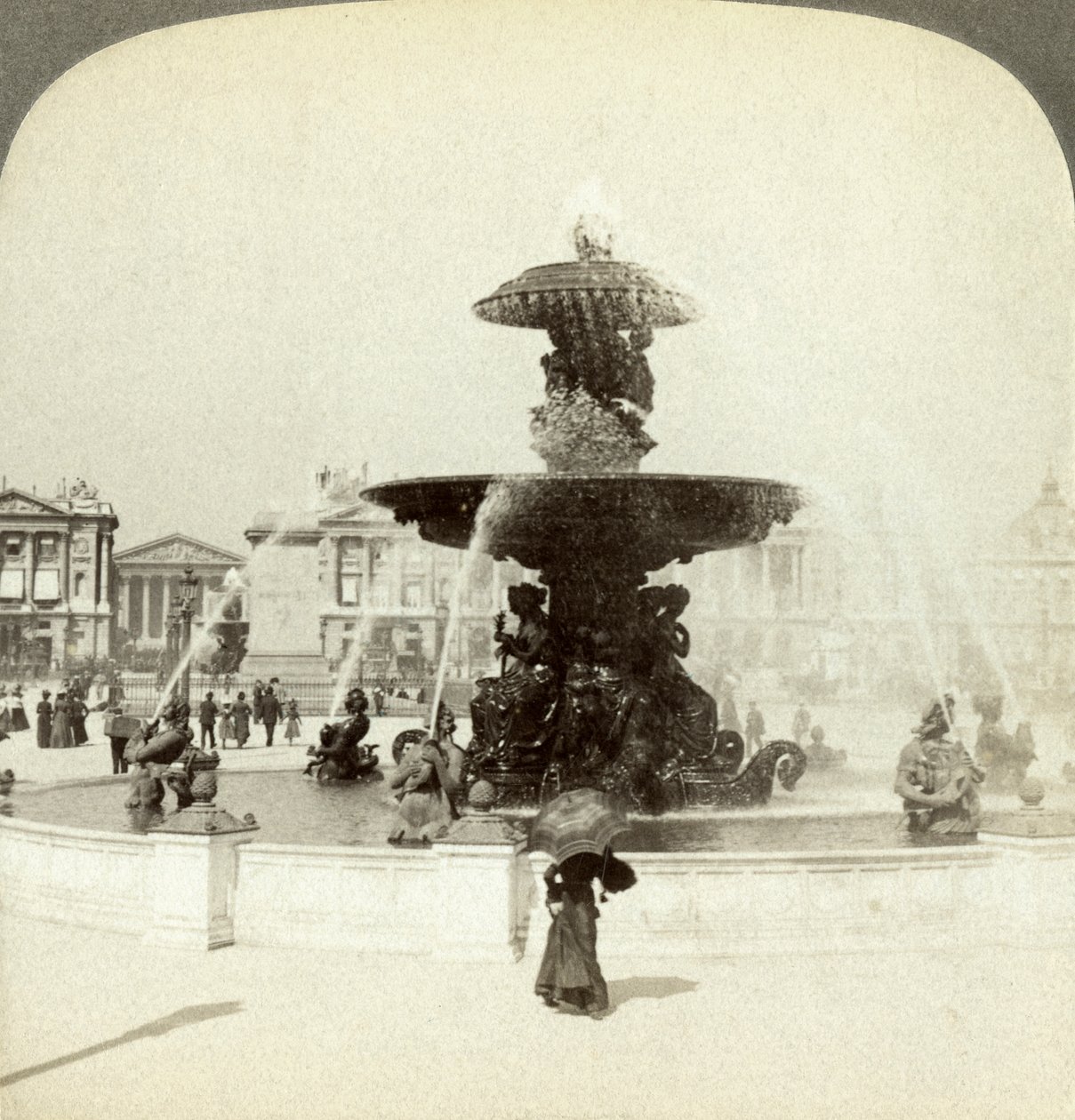 Fontanna, Place de la Concorde, Paryż, Francja. autorstwa Underwood and Underwood