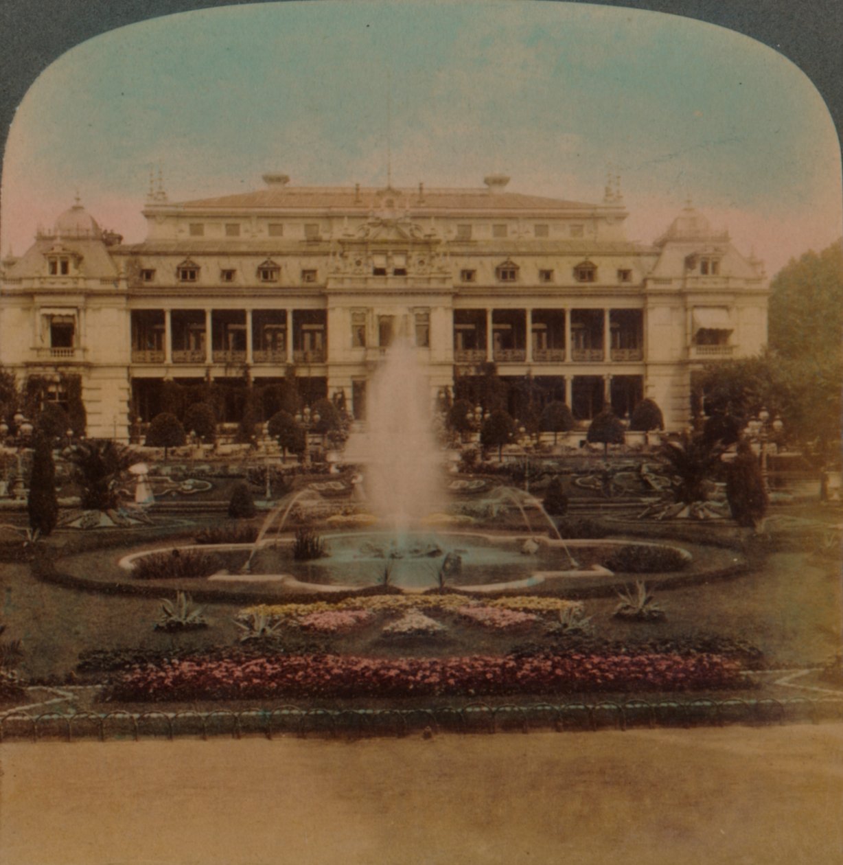 Palm Gardens, Frankfurt, Niemcy, 1894. Artyści: Elmer Underwood, Bert Elias Underwood. autorstwa Underwood and Underwood