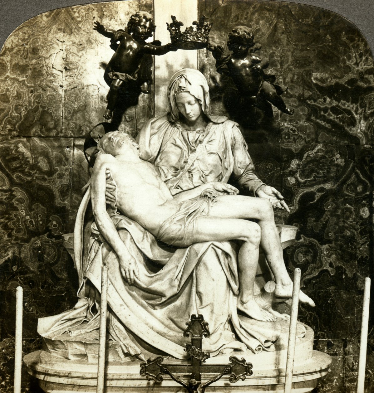 Pieta Michała Anioła, Bazylika św. Piotra, Rzym, Włochy. autorstwa Underwood and Underwood