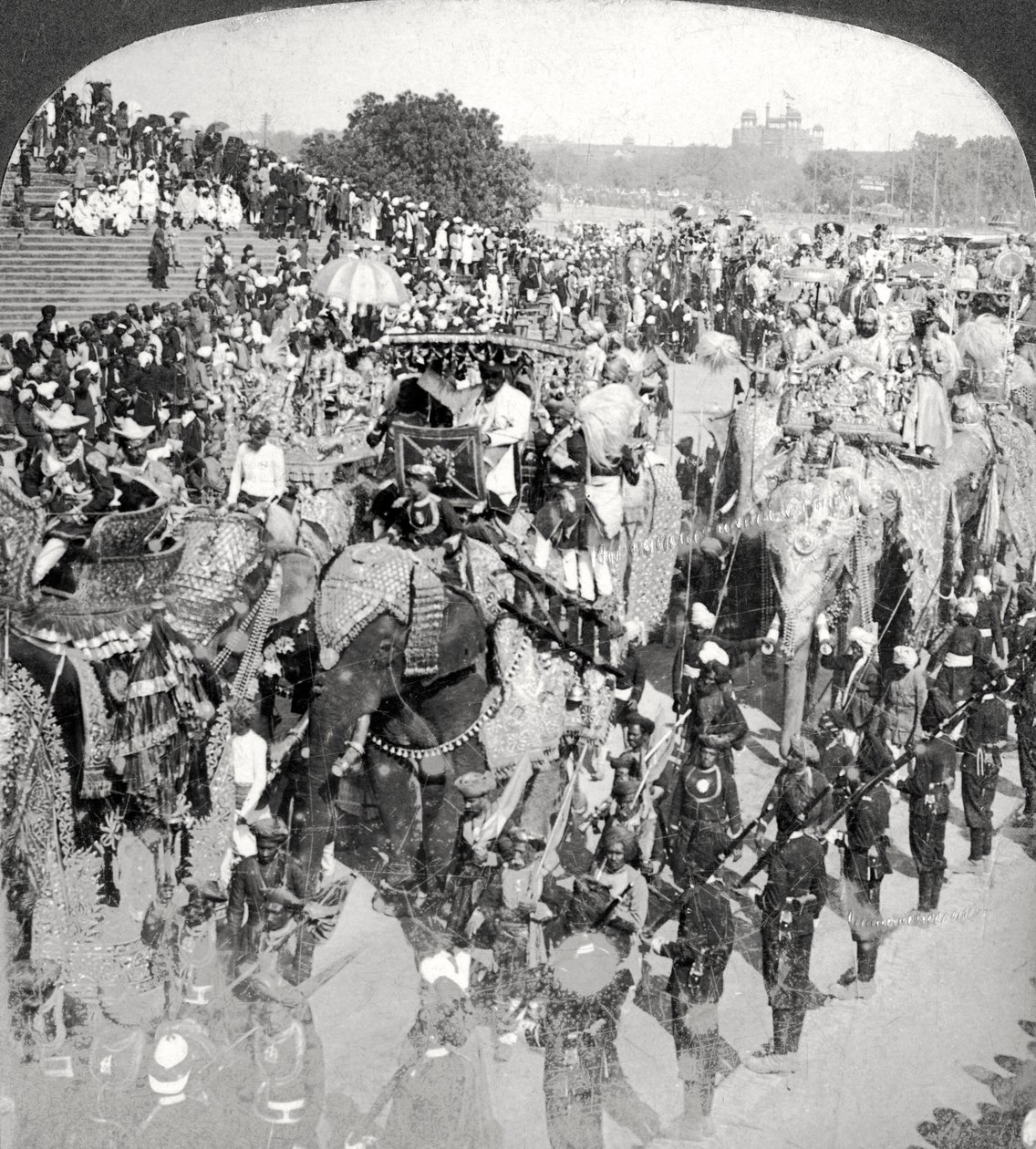 Princes in the Grand State Entry, Durbar, Delhi, Indie. autorstwa Underwood and Underwood