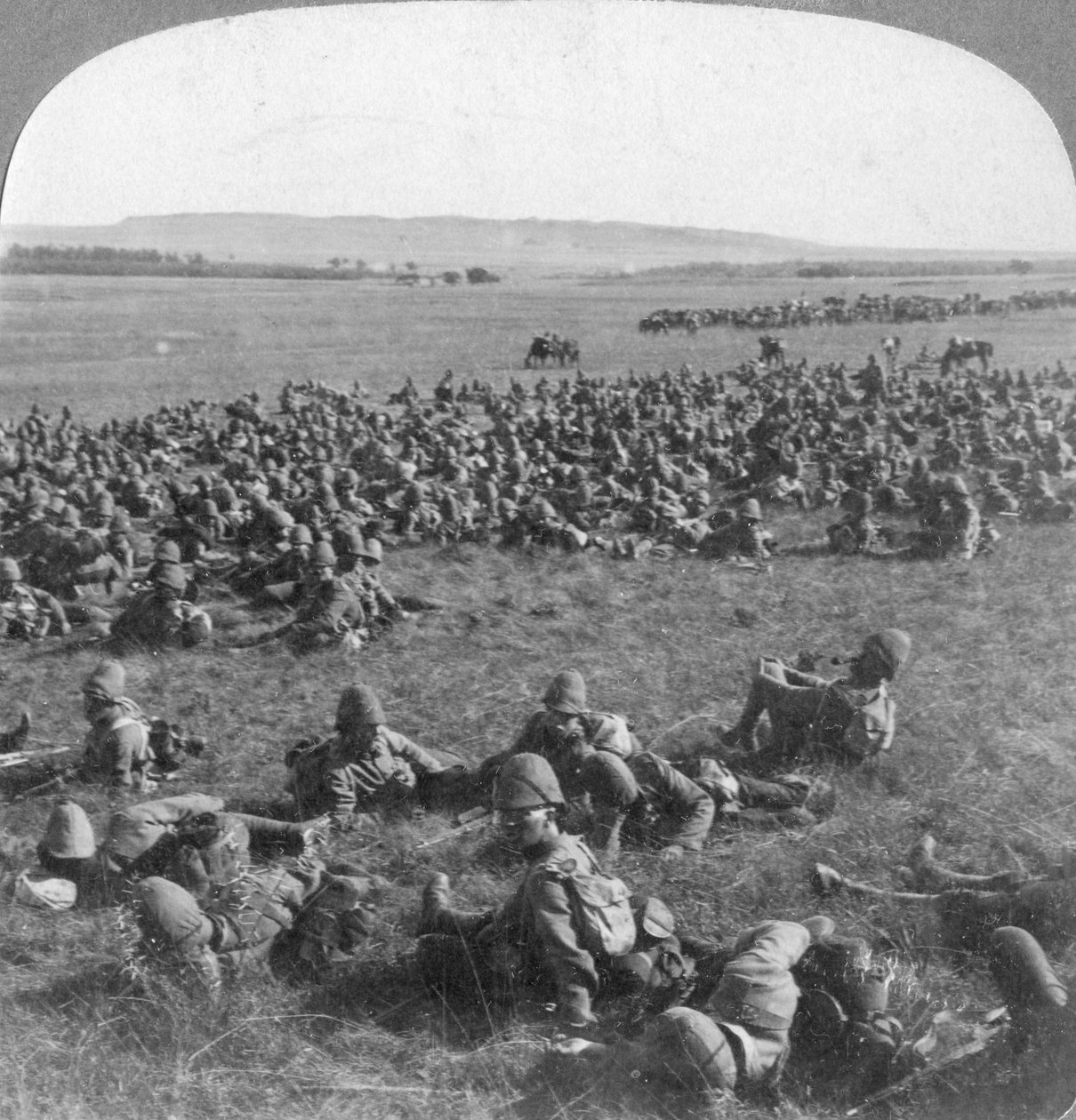9. Dywizja odpoczywająca w marszu do Bloemfontein, RPA, wojna burska, 1901 autorstwa Underwood and Underwood