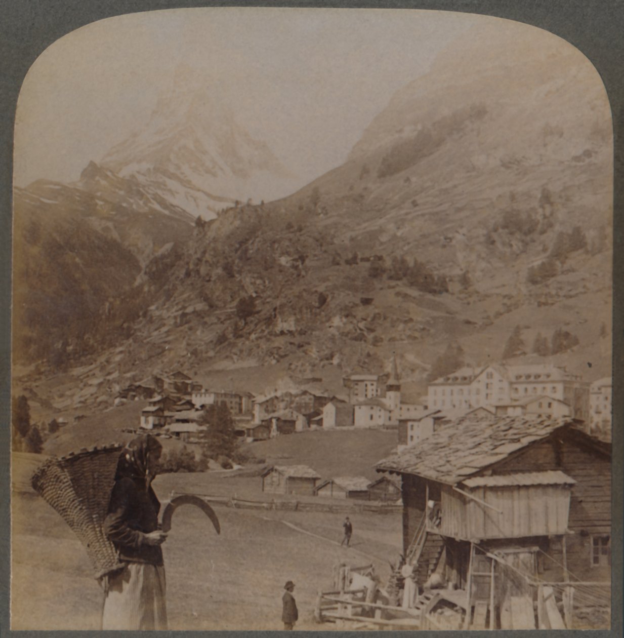 Alpejskie Sanktuarium Duchów - uroczy Zermatt i Matterhorn Szwajcaria, 1901. autorstwa Underwood and Underwood