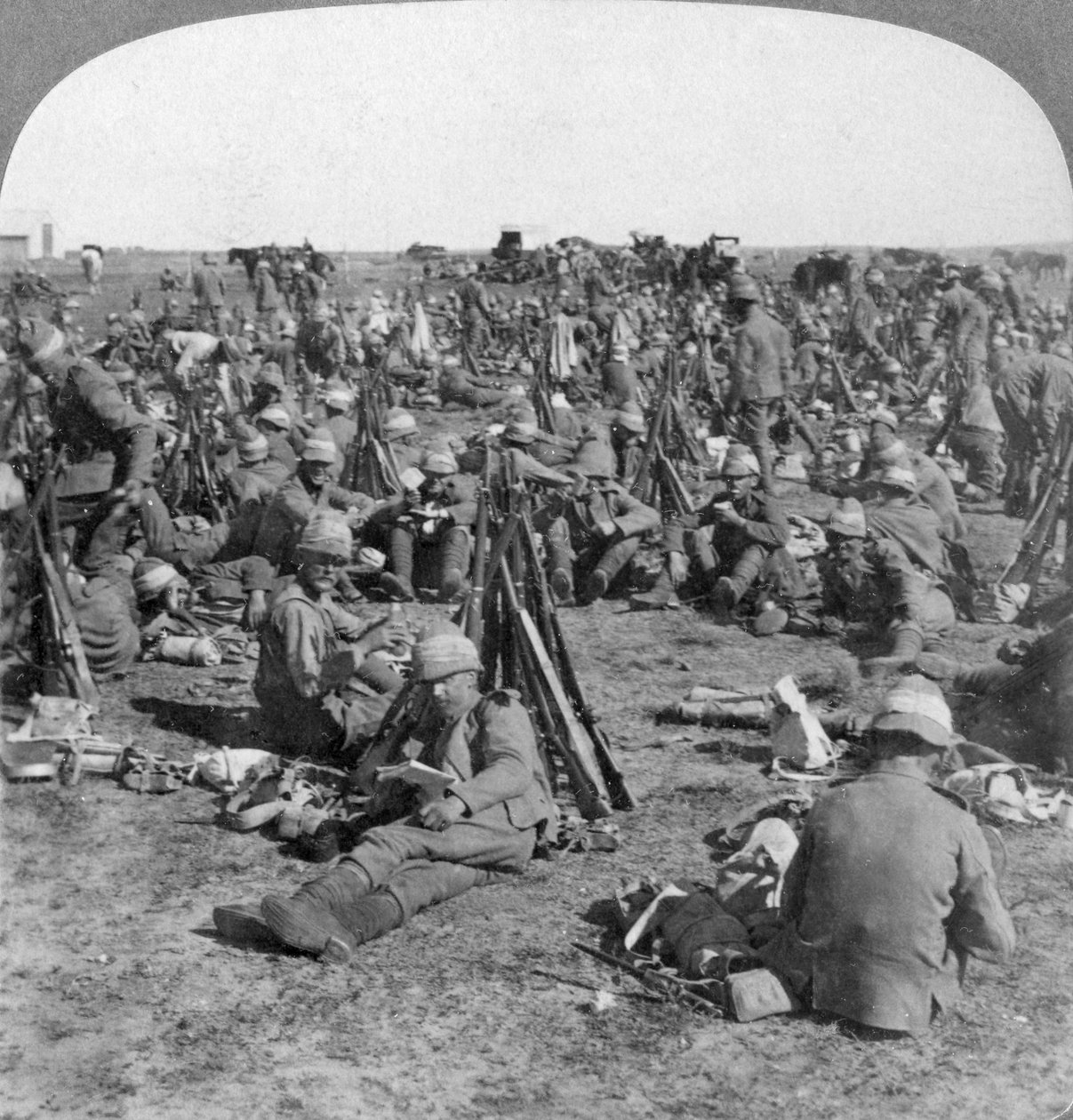 The Coldstream Company o wielkiej kampanii Transwalu, Republika Południowej Afryki, wojna burska, 1900 autorstwa Underwood and Underwood