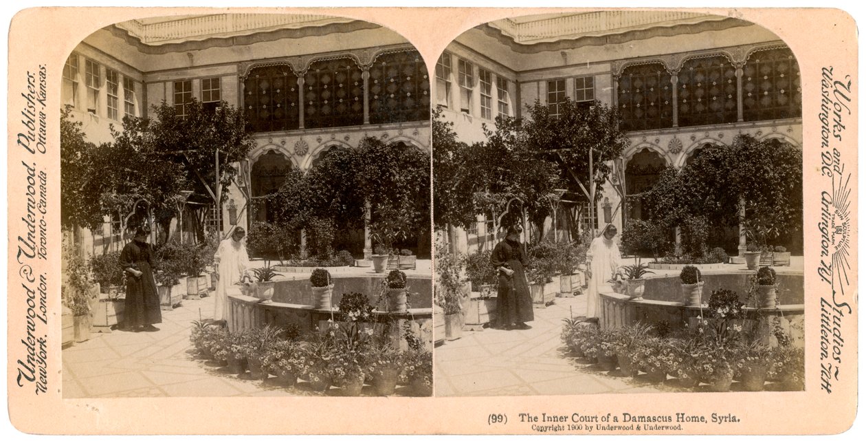 Sąd wewnętrzny domu w Damaszku, Syria, 1900. autorstwa Underwood and Underwood