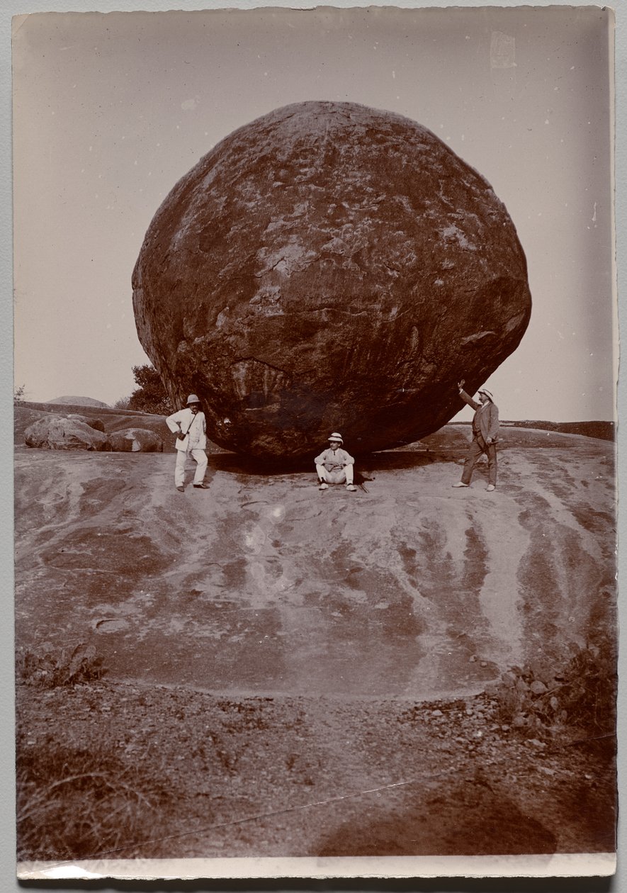 Maślana Kula Kryszny, Mahabalipuram autorstwa Unidentified Photographer