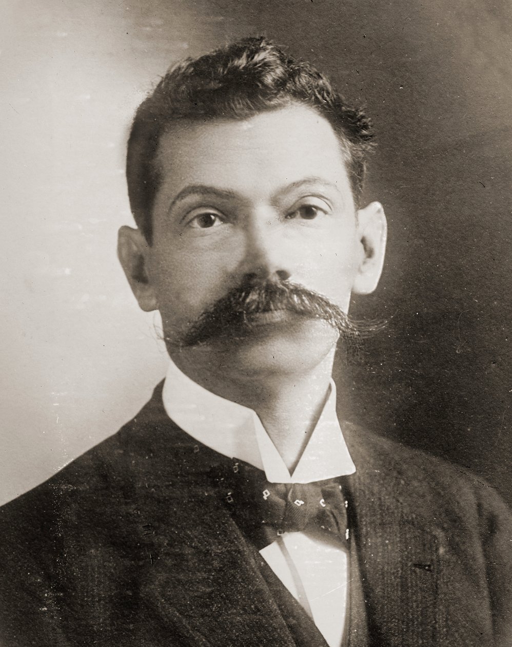 Portret dr Francisco Bertranda Barahony ok. 1910 r. autorstwa Unknown