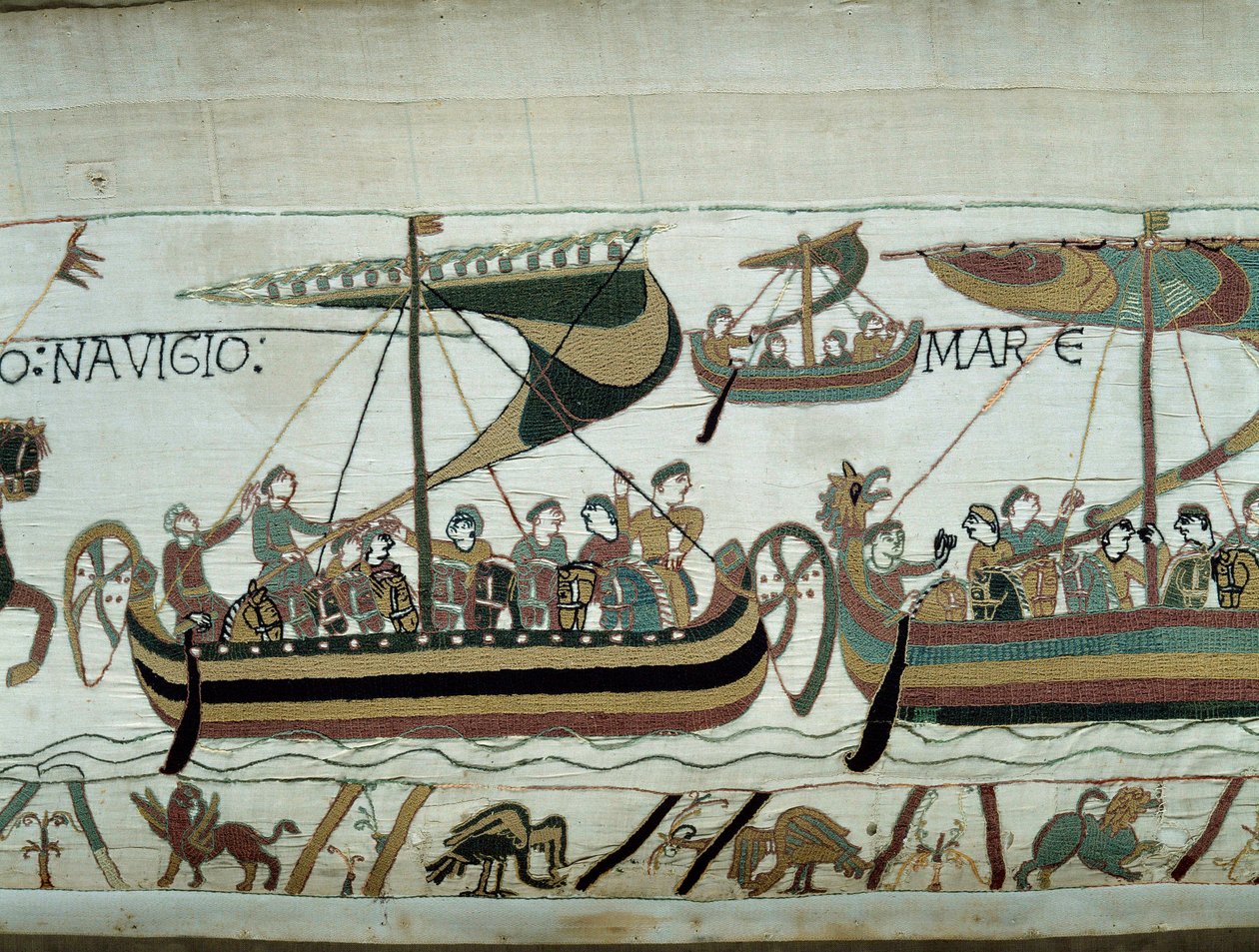Podbój Anglii przez Wilhelma Zdobywcę (1027-1087) w 1066: floty normańskie zmierzają do Anglii Fragment gobelinu z Bayeux lub haftu królowej Matyldy autorstwa Unknown artist
