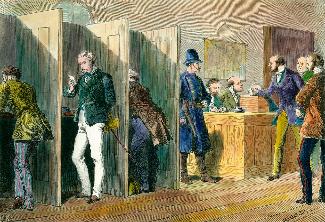 Angielska demokracja: Wewnątrz lokalu wyborczego podczas wyborów w Anglii z reprezentacją kabin do głosowania. Rycina XIX wieku. Dz. Na zewnątrz. autorstwa Unknown artist