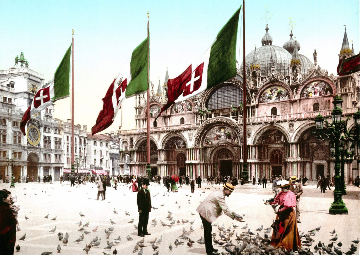 Ilustracja przedstawiająca Plac Świętego Marka w Wenecji. Fotochrom z końca XIX wieku. autorstwa Unknown artist