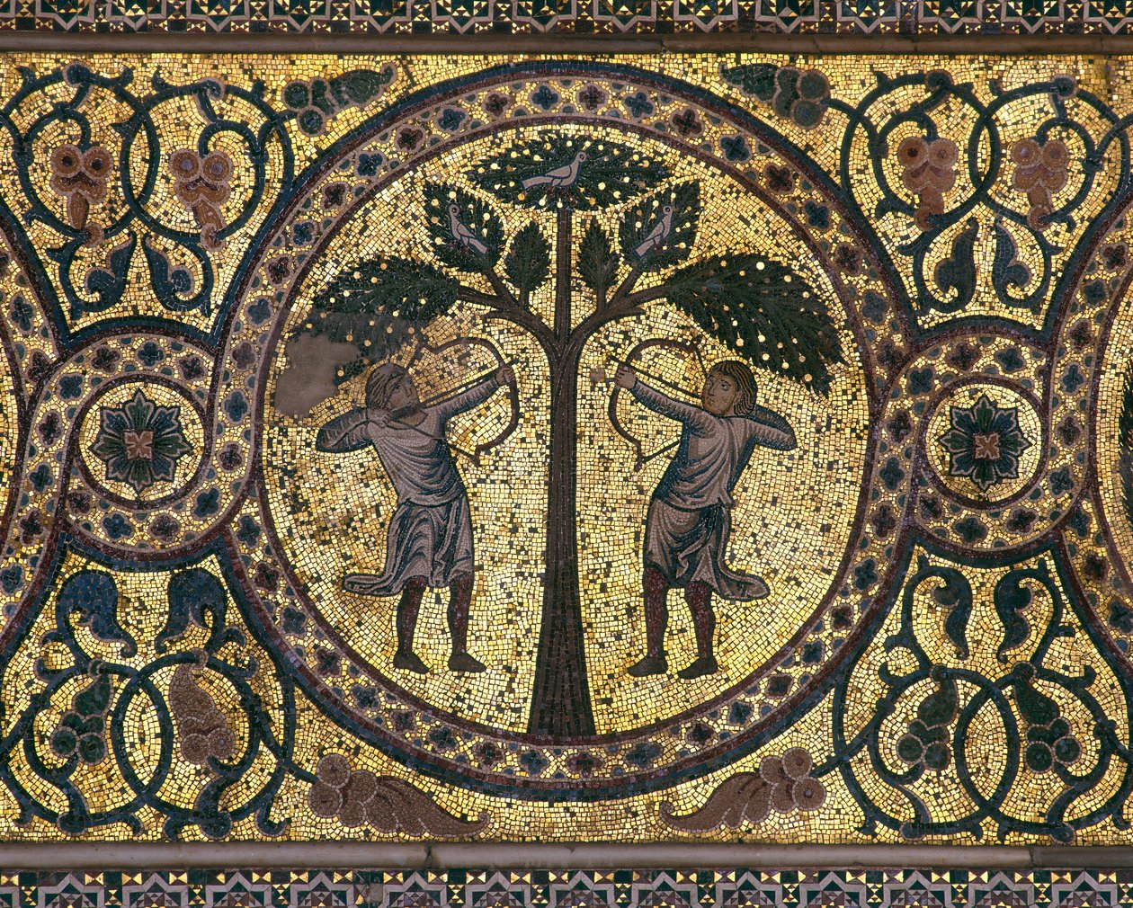 Mozaika królewskiego polowania (zbliżenie), Sala Fontann, 1165-67 autorstwa Unknown