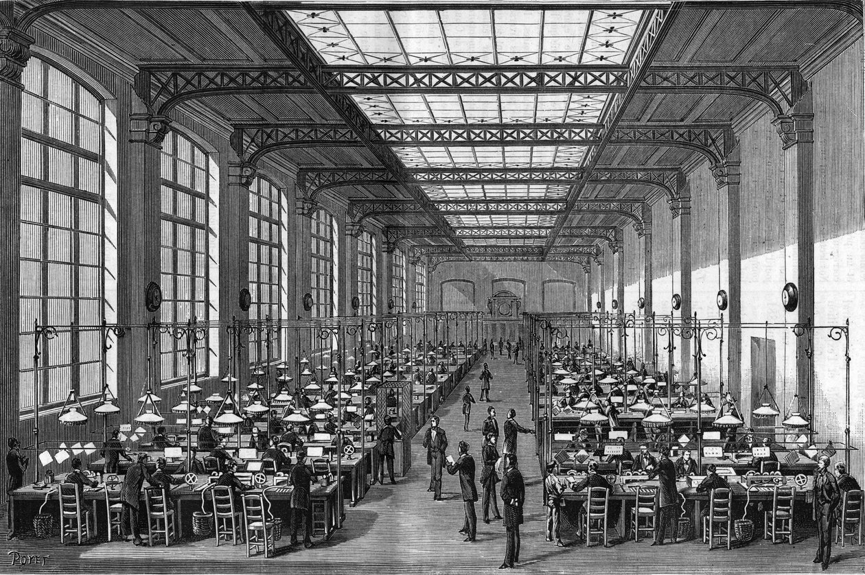 Wielka sala na pierwszym piętrze nowej centralnej stacji telegraficznej w Paryżu z 1884 r. Rycina z 1884 r. w „La Nature”. Przegląd nauk i ich zastosowań w sztuce i przemyśle.” autorstwa Unknown artist