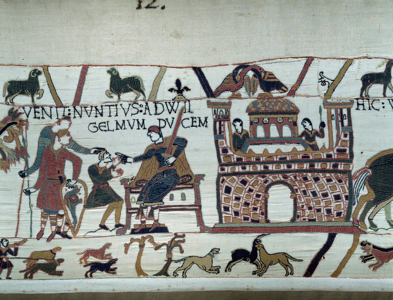Posłańcy króla Normandii Wilhelma Zdobywcy (1027-1087) poinformowali go, że Harold, który przybył z Anglii w imieniu angielskiego króla Edwarda Wyznawcy Anglii, został wzięty do niewoli przez hrabiego Guy de Ponthieu. autorstwa Unknown artist