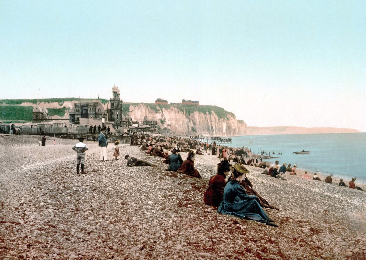 Widok na plażę i kasyno Dieppe. Fotochrom w. 1890. autorstwa Unknown artist