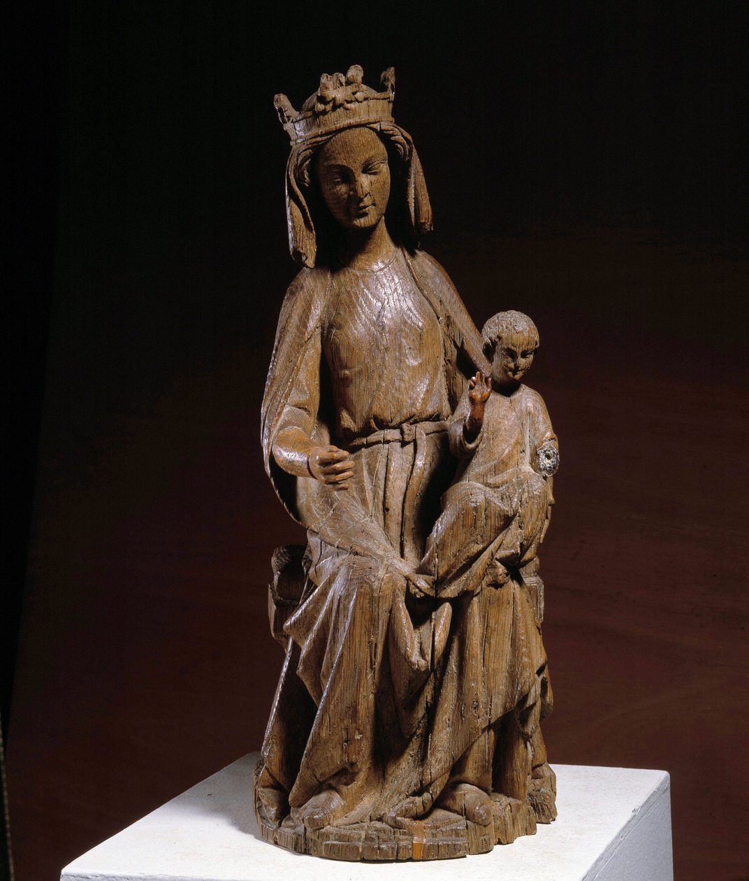 Dziewica z Dzieciątkiem Drewniana rzeźba z XIV wieku. Muzeum Vivenel, Compiegne autorstwa Unknown artist