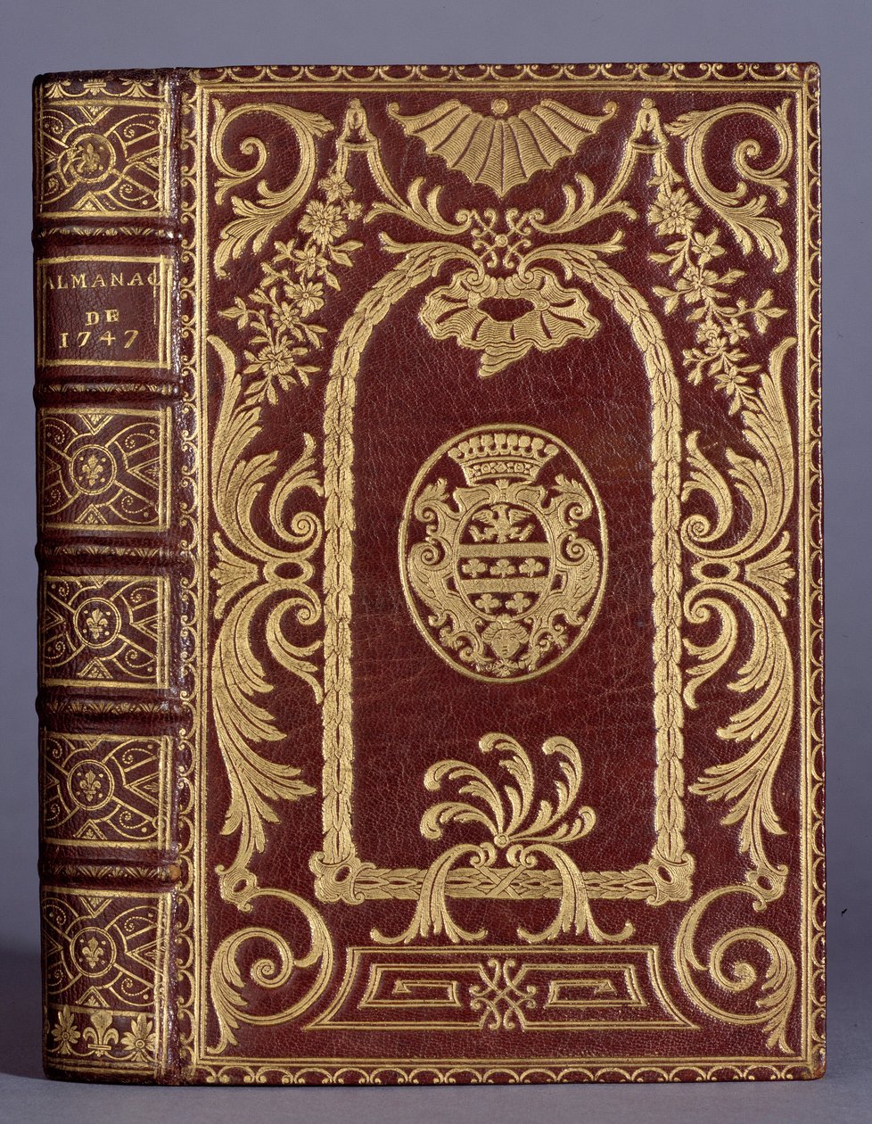 Okładka książki, oprawa z ornamentami nawiązuje do herbu rodziny cotte almanachu z 1747 r. Paryż, Sztuka dekoracyjna autorstwa Unknown artist