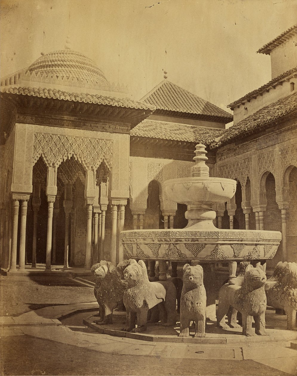 [Dwór Lwów, Alhambra]. autorstwa Unknown artist
