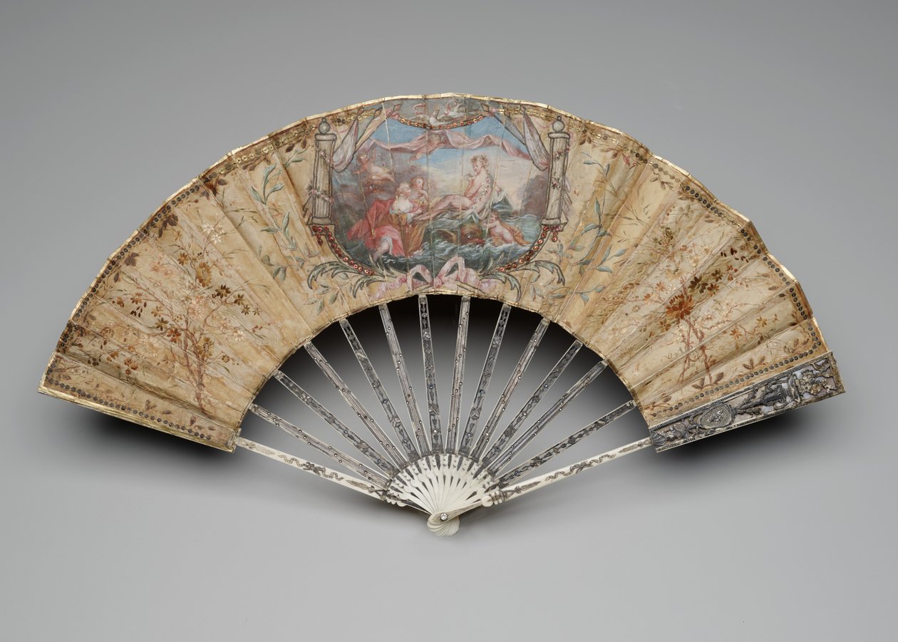 Wachlarz składany z Narodzinami Wenus, ok. 1770-80 (gwasz na pojedynczym liściu jedwabiu, słoma, mosiądz, metaliczna nić, kość, złocenie, masa perłowa i klejone klejnoty) autorstwa Unknown artist