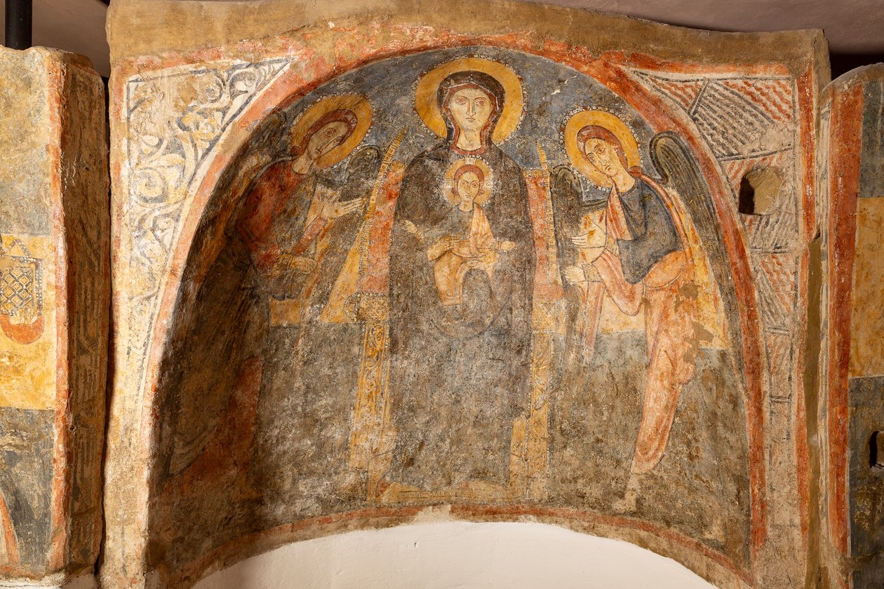 Madonna z Dzieciątkiem między archaniołami autorstwa Unknown artist
