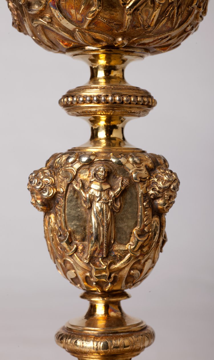 Kowalstwo. Kielich. Dar kanonika A. Le Vaillant de la Bassarderie, dziekana kapituły katedralnej 1726-1758. XVIII wiek. Szczegół. autorstwa Unknown artist