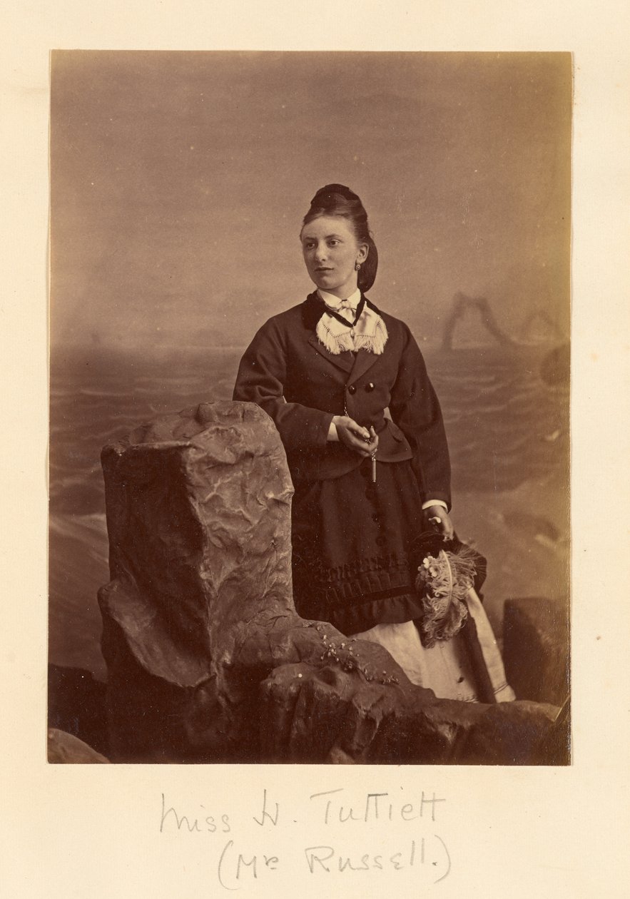 Panna H. Tuttiett (pani Russell) autorstwa Unknown artist
