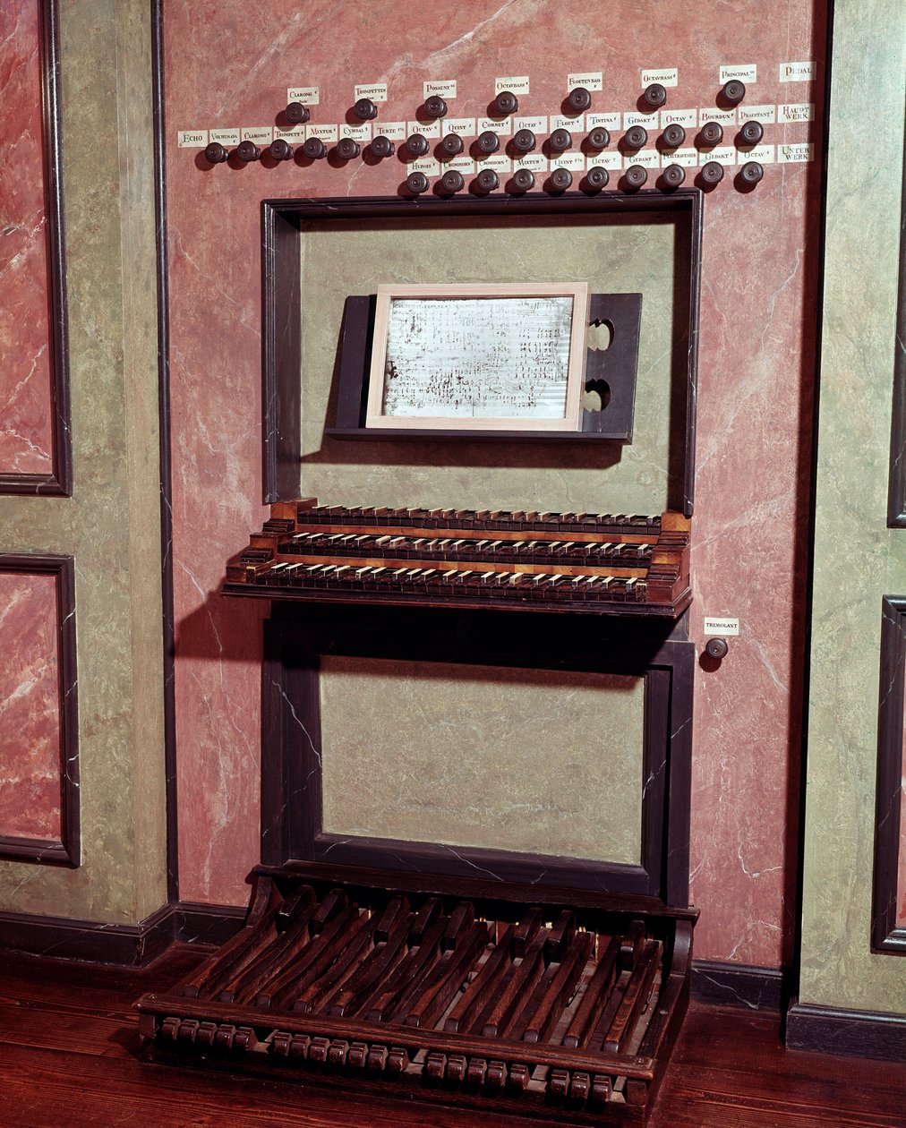 Organy kościoła Marienkirche, Bonn, Niemcy, na których grał Ludwig van Beethoven (1770-1827), niemiecki kompozytor, jako dziecko) Musee Beethoven, Bonn autorstwa Unknown artist
