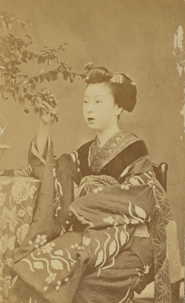 [Siedząca Japonka] autorstwa Unknown artist