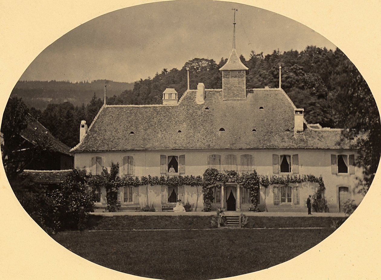 Dom w Neuchatel, Szwajcaria autorstwa Unknown photographer