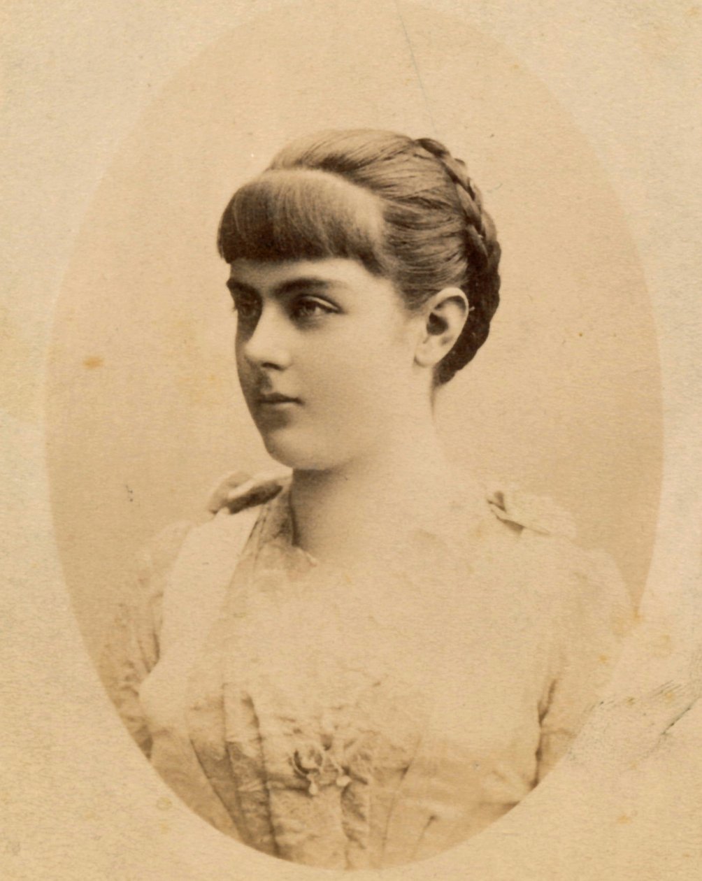 Baronowa Marie Alexandrine "Mary" von Vetsera (19 marca 1871 - 30 stycznia 1889) (zdjęcie ilustracyjne) autorstwa Unknown photographer