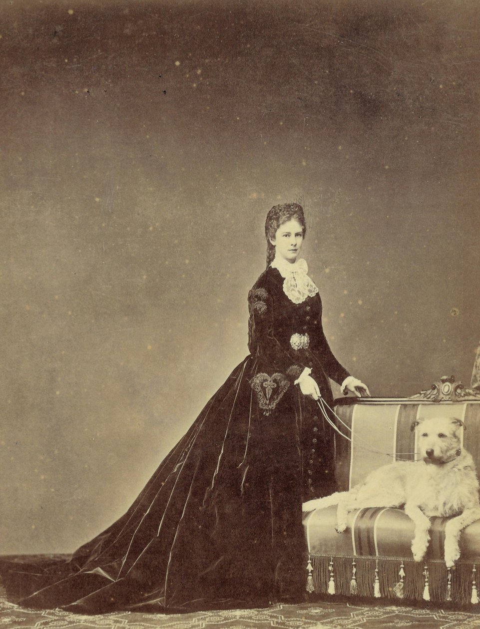 Elżbieta, cesarzowa Austrii i królowa małżonka Węgier (24 grudnia 1837 - 10 września 1898) (zdjęcie ilustracyjne) autorstwa Unknown photographer